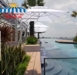 DÙ LỆCH TÂM 004